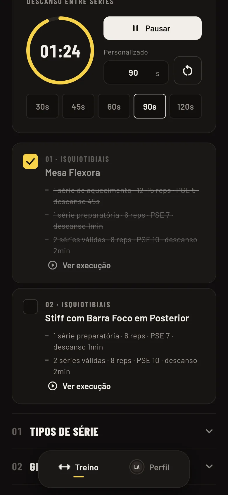 Lista de exercícios com séries, repetições, PSE e descanso, com um exercício marcado